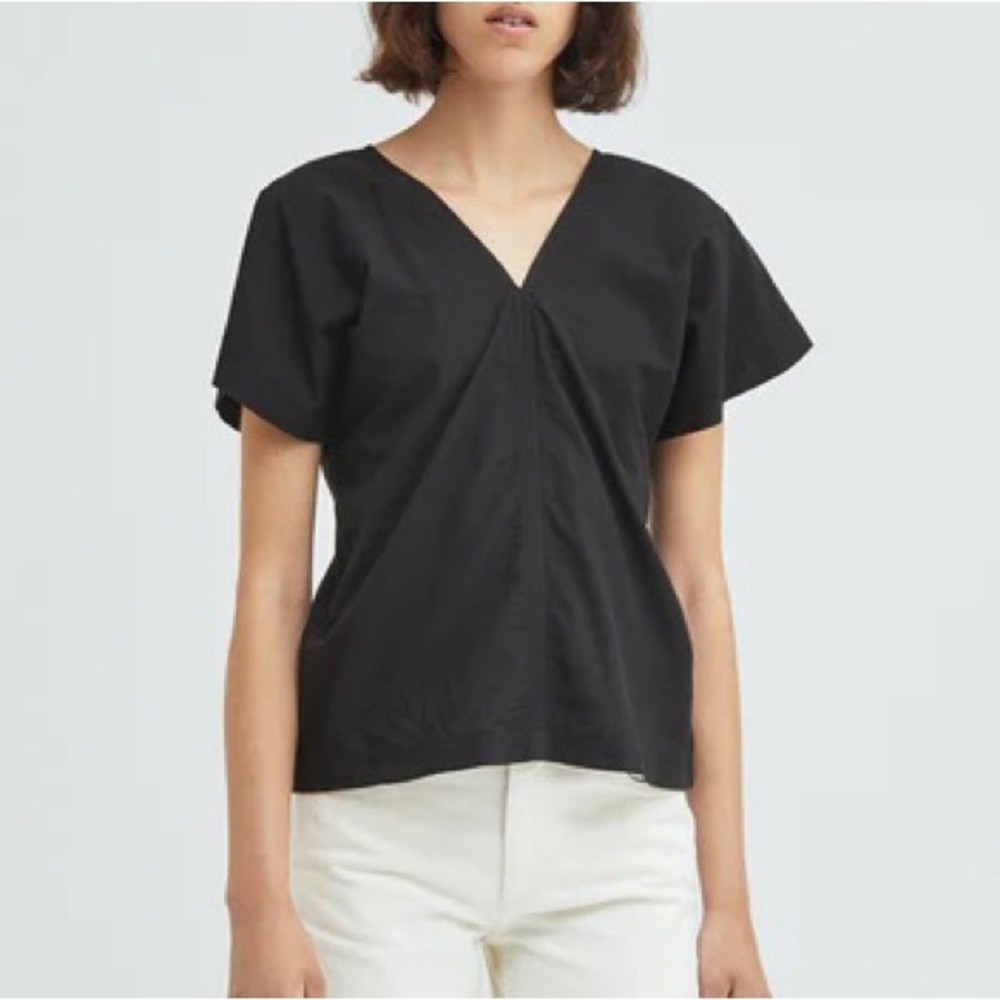 Black Crane Y Top
